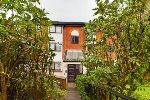 2 bedroom apartment for sale, Wavel Place, Sydenham, London