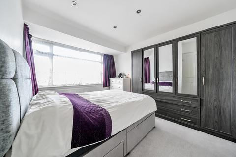 3 bedroom terraced house for sale, Lynhurst Road, Hillingdon, Middlesex