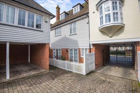 4 bedroom terraced house for sale, Heritage Court, Stour Street, Canterbury, Kent