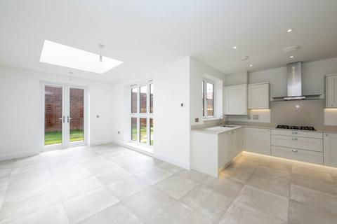 4 bedroom terraced house for sale, Plot 114, The Mayfair at Wilton Park, Gorell Road HP9