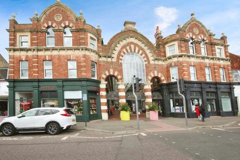 11b Westbourne Arcade, Bournemouth, BH4 9AY