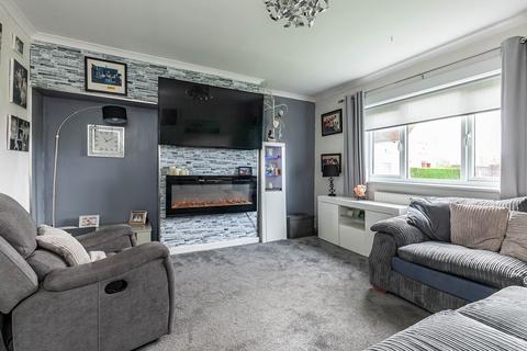 3 bedroom end of terrace house for sale, Izatt Avenue, Dunfermline, KY11