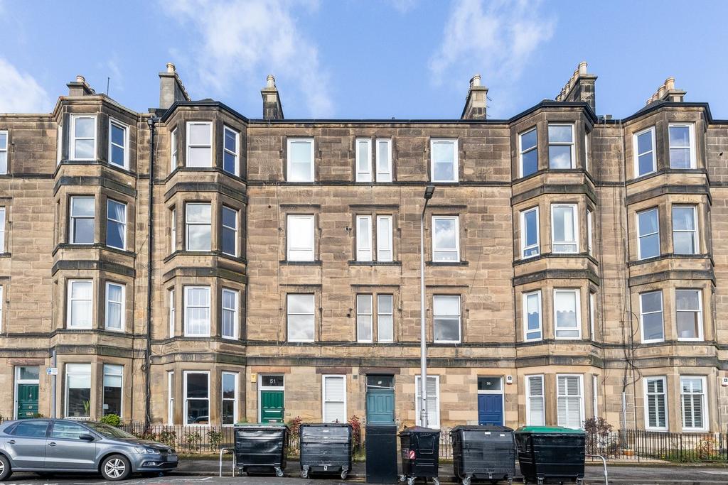 Bellevue Road, Bellevue, Edinburgh, EH7 2 bed flat for sale £285,000