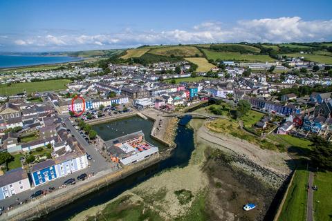 4 bedroom townhouse for sale, Market Street, Aberaeron, SA46