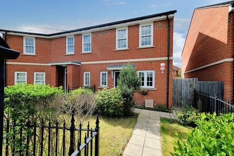 2 bedroom semi-detached house for sale, Wood Street, Chelmsford CM2