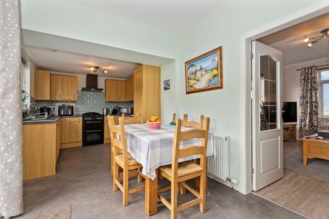 4 bedroom terraced house for sale, Churchill Crescent, St Andrews, KY16