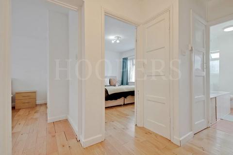 16 Aboyne Road, London, NW10 0ET