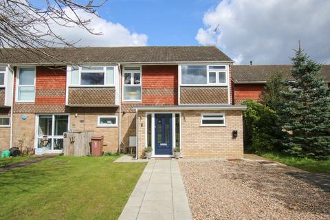 3 bedroom end of terrace house for sale, Highfield Close, Wokingham, RG40