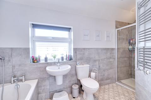 265 Daiglen Drive, South Ockendon, RM15 5AG