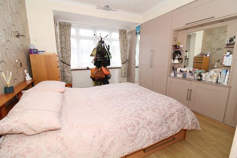 39 Langley Way, West Wickham, BR4 0DH