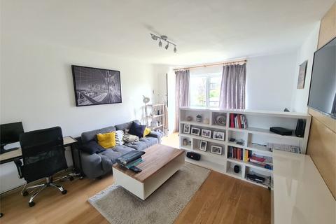 Studio for sale, Lynton Grange, Fortis Green, N2