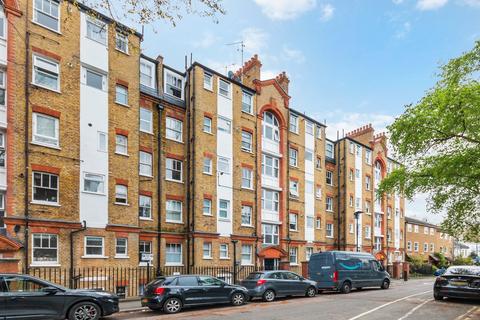 1 bedroom flat for sale, Dewsbury Court, 33-66 Chiswick High Road, Chiswick W4