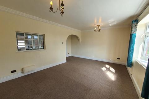 1 bedroom flat for sale, 58A Edlington Lane, Warmsworth, Doncaster