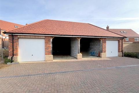 3 bedroom semi-detached house for sale, Bladen Drive, Rushmere St. Andrew, Ipswich, Suffolk, IP4