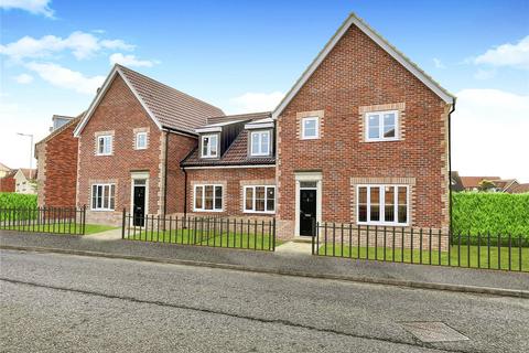 3 bedroom semi-detached house for sale, Bladen Drive, Rushmere St. Andrew, Ipswich, Suffolk, IP4