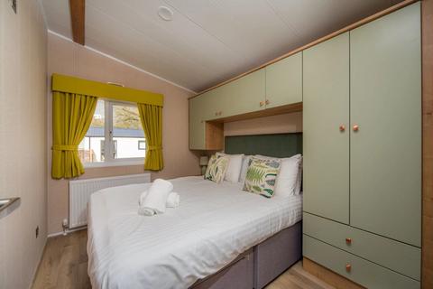 2 bedroom lodge for sale, Woodlakes, Holme Road, Stow Bridge PE34
