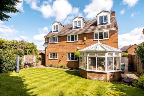 5 bedroom detached house for sale, Chesterfield Close, Stone, Aylesbury, Buckinghamshire, HP17