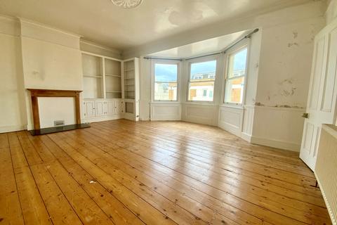 2 bedroom flat for sale, Paston Place, Brighton, BN2