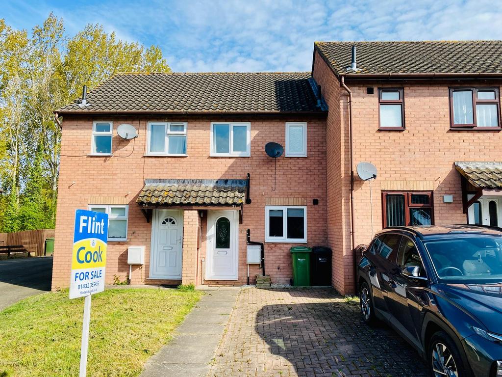 Manor Fields, Burghill, Hereford, HR4 2 bed terraced house for sale £