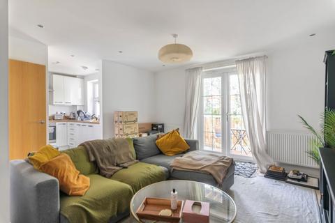 2 bedroom flat for sale, Ashmere Avenue, Beckenham, BR3