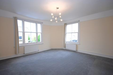 2 bedroom apartment to rent, Portobello Road, London W11