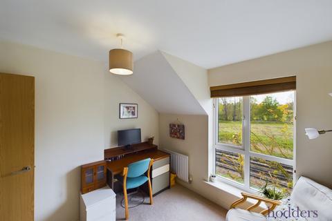 2 bedroom apartment for sale, Harrow Close, Addlestone, Surrey, KT15