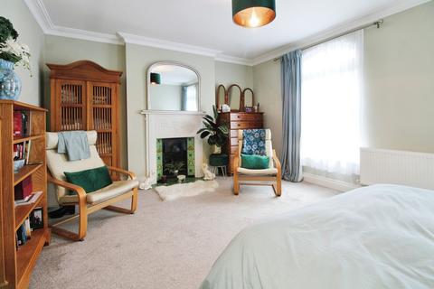 4 bedroom semi-detached house for sale, Upper Kiln Street, Newry BT35