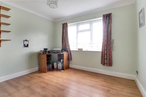 52 Shoebury Road, Southend-on-sea, SS1 3RS