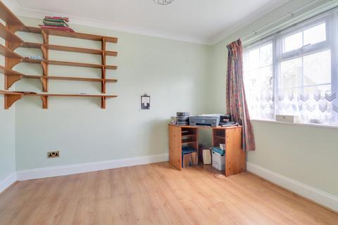 52 Shoebury Road, Southend-on-sea, SS1 3RS