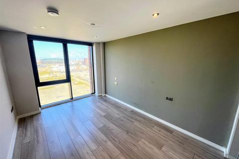 1 bedroom apartment to rent, Jesse Hartley Way, Liverpool