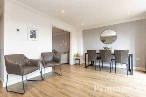 Smithys Lodge Beccles Road, Hales, Norwich, NR14 6SR