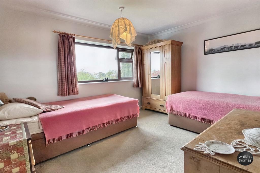 Bed 1