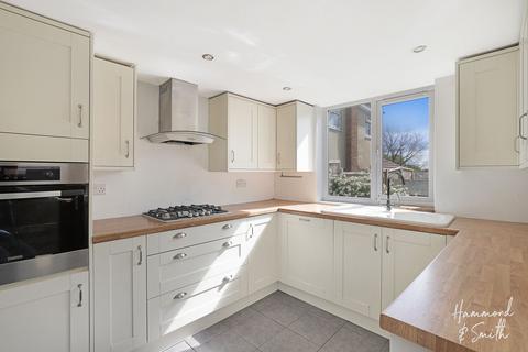 50 Bridge Hill, Epping, CM16 4ER