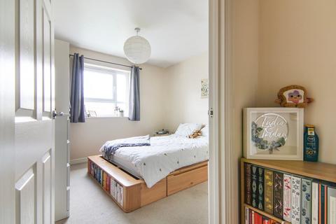 2 bedroom flat for sale, Philmont Court, Coventry CV4