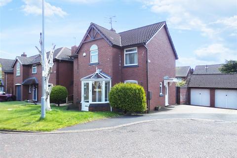 4 bedroom detached house for sale, Greenhill Place, Huyton, Liverpool