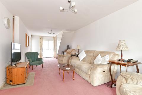4 bedroom semi-detached house for sale, St. David's Road, Allhallows, Rochester, Kent
