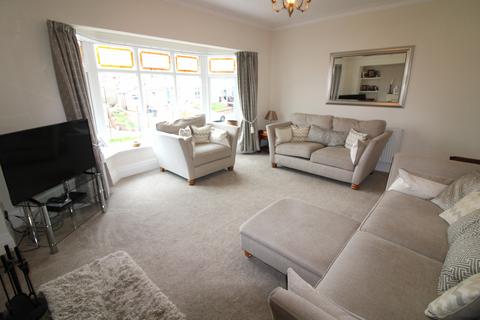 17 Madison Avenue, Bispham, Blackpool, FY2 9HE