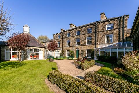 2 bedroom retirement property for sale, Cunliffe Road, Ilkley, West Yorkshire, LS29