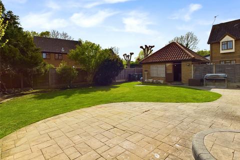 4 bedroom detached house for sale, The Badgers, Langdon Hills, Basildon, Essex, SS16