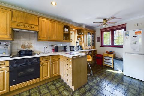 4 bedroom detached house for sale, The Badgers, Langdon Hills, Basildon, Essex, SS16