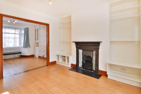 69 Queens Road, New Malden, KT3 6BY