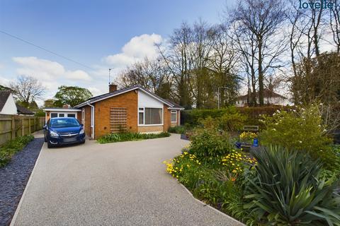 4 bedroom detached bungalow for sale, Louth Road, Binbrook, LN8