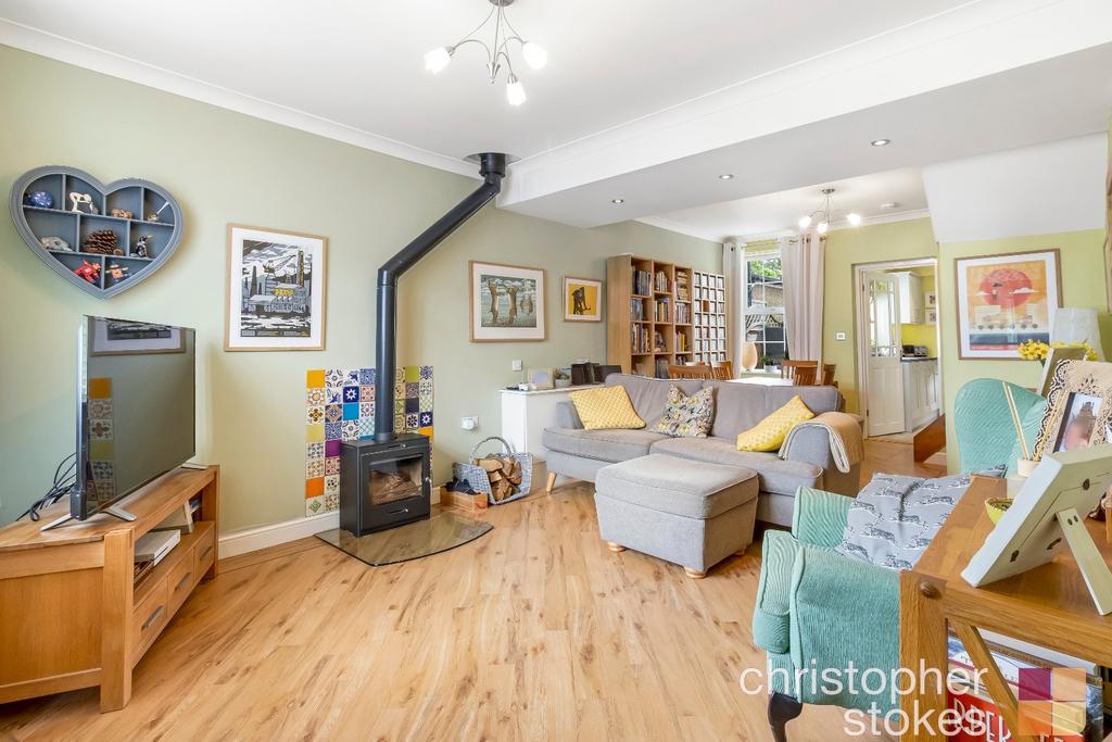 Longfield Lane, Cheshunt, Waltham... 2 bed terraced house £375,000