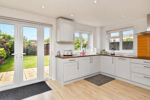 14 Linnet Close, Shoeburyness, Southend-on-sea, SS3 9YE
