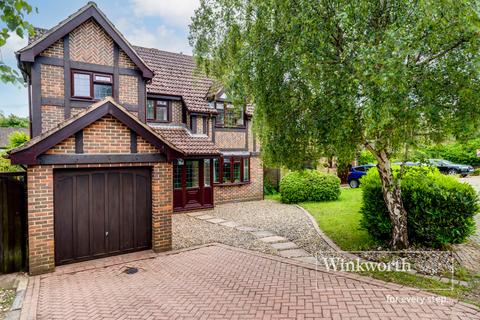 12 Elmgate Drive, Bournemouth, BH7 7EF