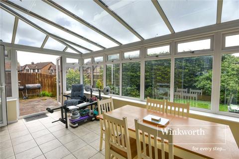 12 Elmgate Drive, Bournemouth, BH7 7EF