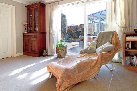 4 bedroom detached bungalow for sale, Litle Babbsham, Aldwick, Bognor Regis, West  Sussex PO21