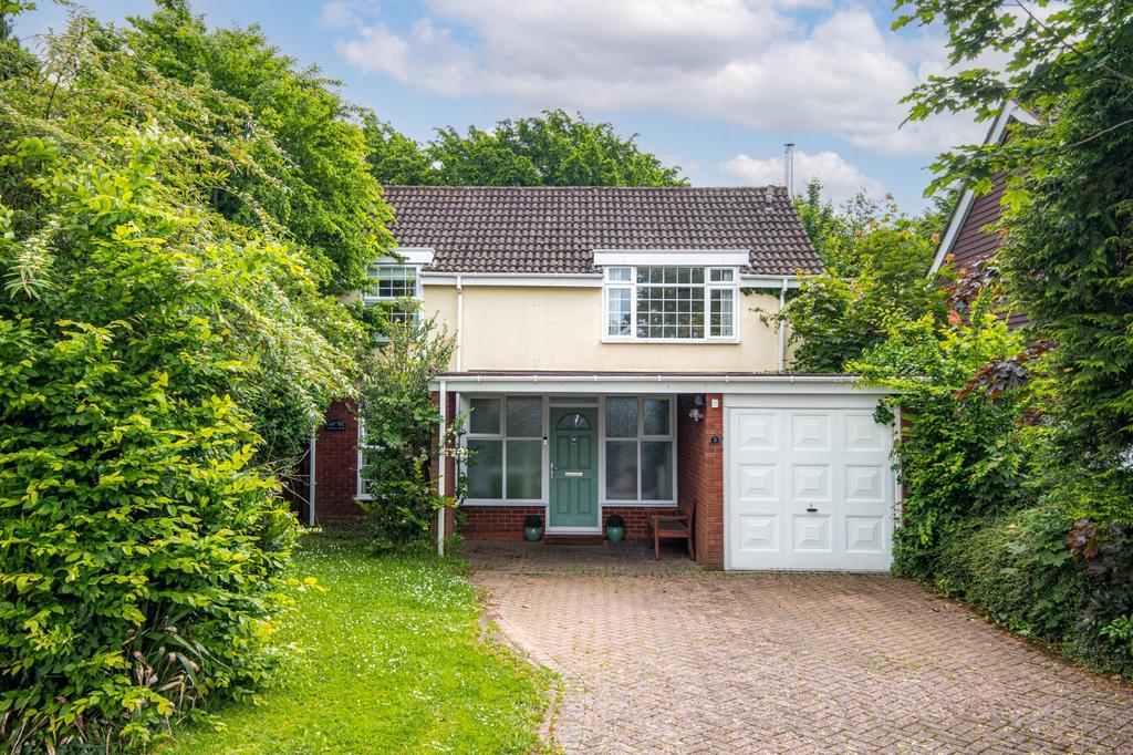 Harvington Road, Bromsgrove... 4 bed detached house for sale £475,000