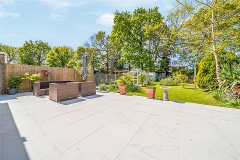 4 bedroom semi-detached house for sale, Wolsey Drive, Walton-On-Thames, KT12