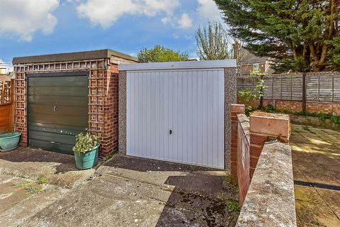 49 Red Lodge Crescent, Bexley, DA5 2JR